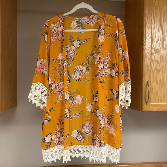 Gypsies & Moondust Tops - Dry Goods - Yellow Floral Kimono with Crocheted Sleeves